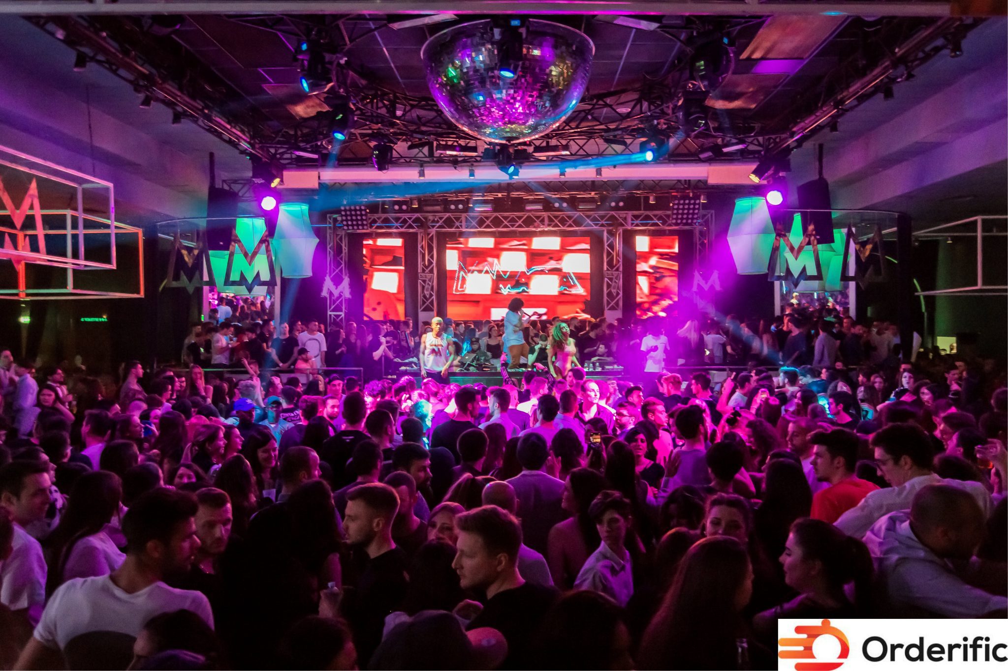 Mexican Night clubs: Unleash the Night's Energy