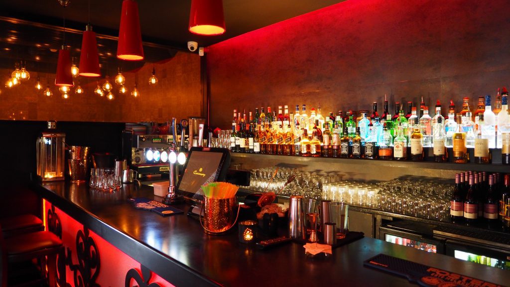 bottle club pub
