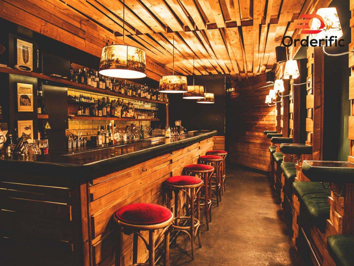 How to Write a Barback Job Description (Duties, Responsibilities)