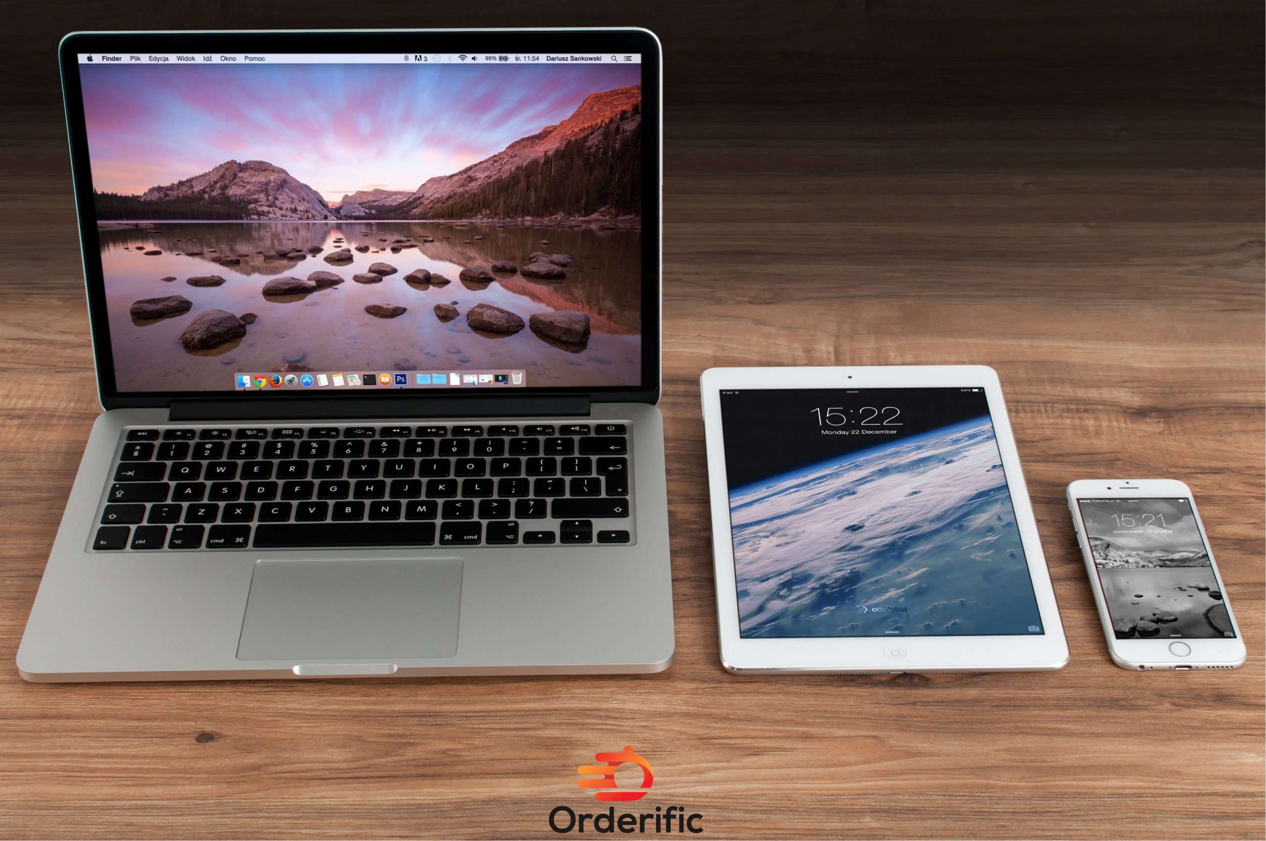 Case Study: Transforming Traditional Stores With Digital Integration digital transformation, traditional vs. modern, case study